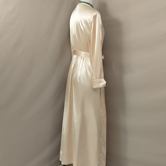 Satin Glamour Robe Blush Buttercream Hollywood Feminine Fem sz L/XL by Flora - Picture 2 of 12